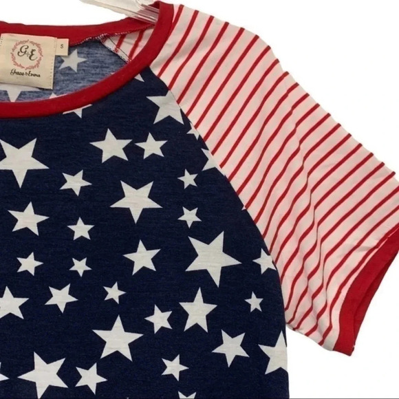 1 LEFT! Parade Tee with Stripe Sleeves - Picture 4 of 9